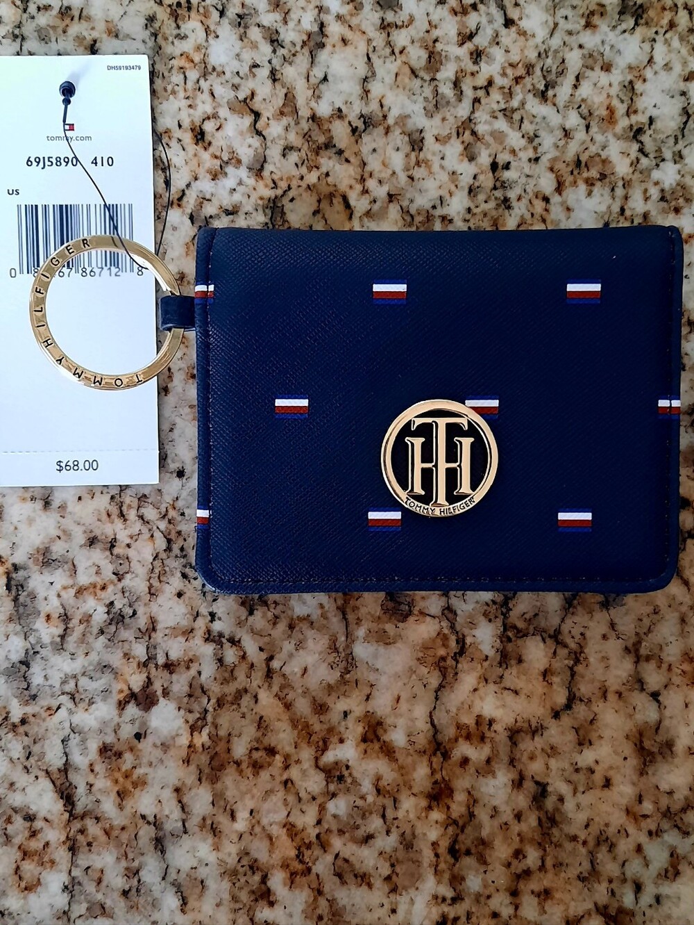 NWT TOMMY HILFIGER WALLET